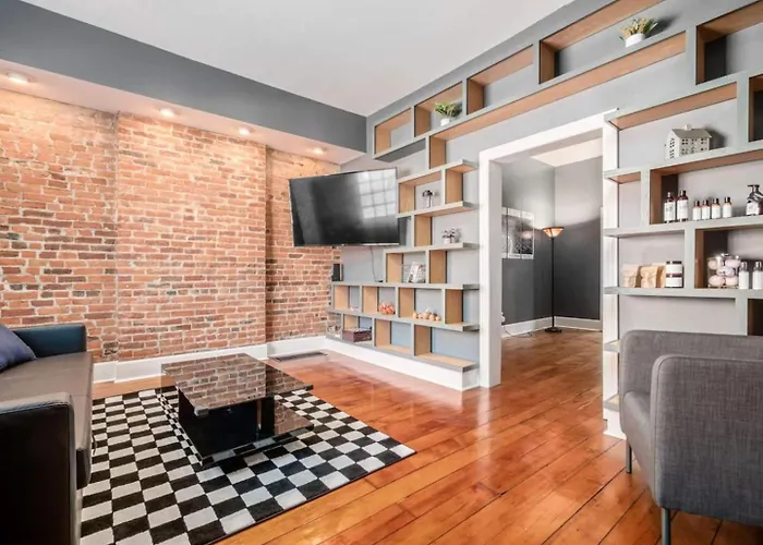 Pet-friendly German Village Haus Wifi Walkable Columbus