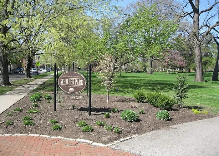 Pet-friendly German Village Haus Wifi Walkable Сasa de vacaciones Columbus